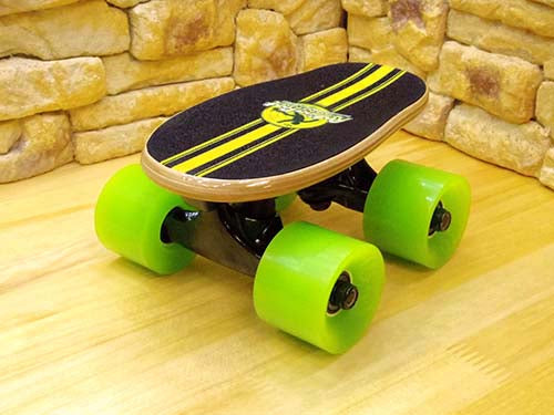 Crazy Micro Skateboard S Green